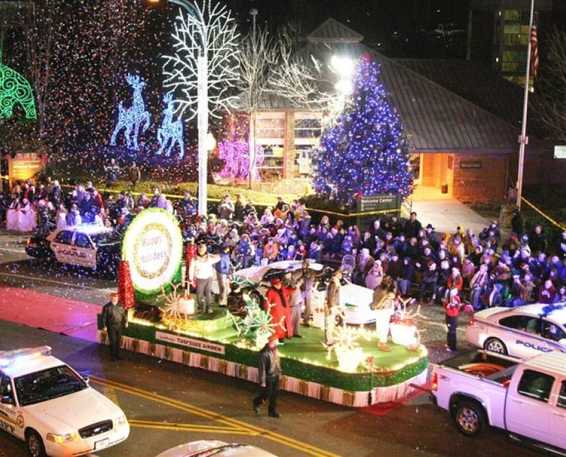 Gatlinburg Christmas Parade