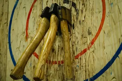 axe throwing 