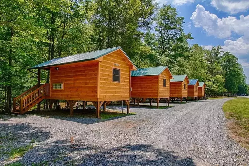 pigeon river cabins