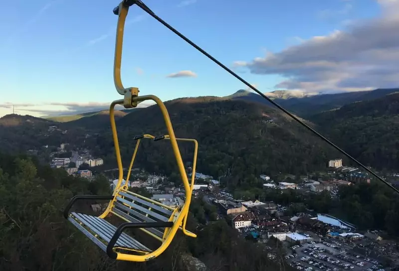 yellow chair on the gatlinburg skylift