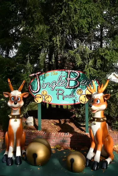 Jingle Bell Rock with Reindeer at Dollywood