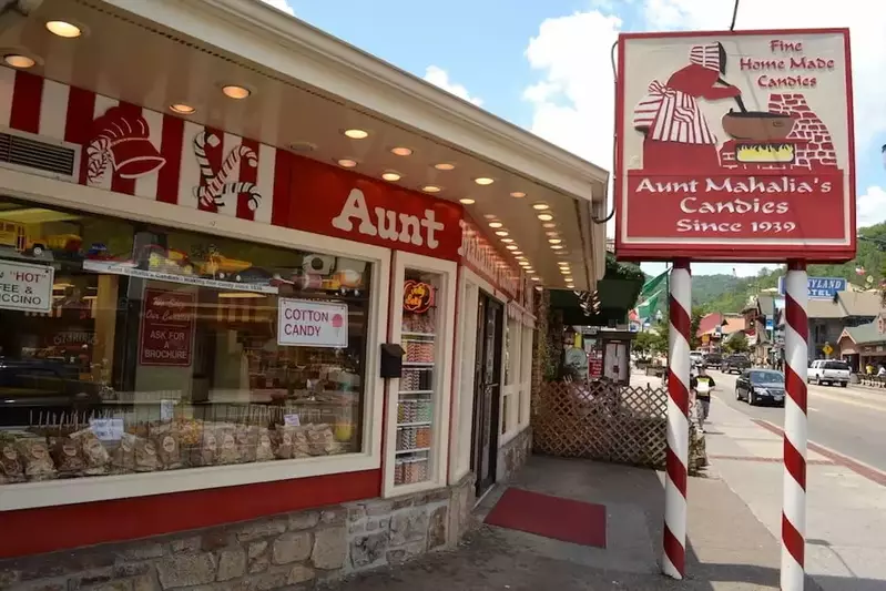 Aunt Mahalia's Candies in downtown Gatlinburg.