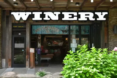 one of the wineries in gatlinburg tn