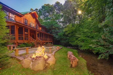 pet friendly cabin gatlinburg tn